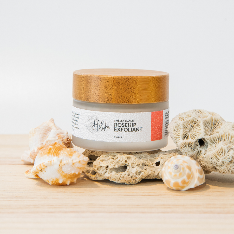 Hiluka Shelly Beach Rosehip Exfoliant will buff away dead skin cells, leaving the skin feeling supple and soft. A fruit cocktail of Strawberry, Watermelon and Guava extracts offer an added exfoliant effect, condensing pores for a more even skin tone.